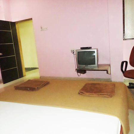 Ashtavinayak Residency Hotel Pune Exterior photo